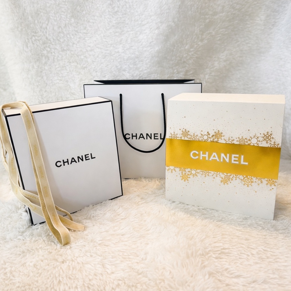 Authentic Chanel Gift Box / Box Sleeve / Bag / Tissue Paper & Ribbon Set